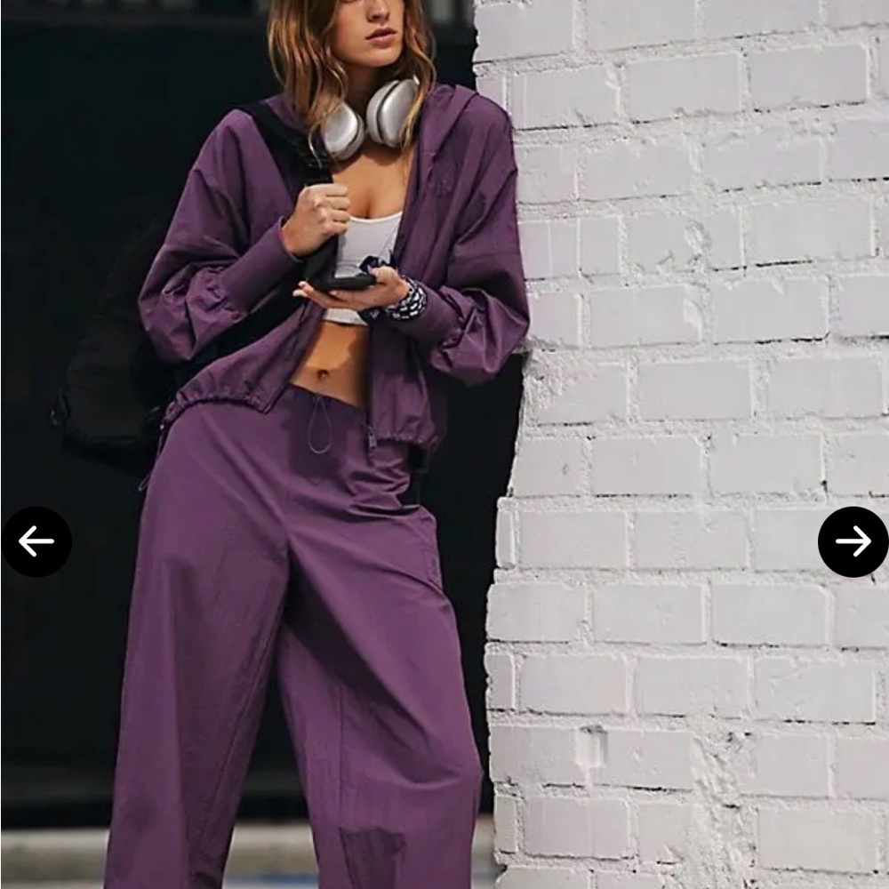 Home Game Set by Free People Movement in Black Tea